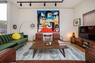 Gallery on Barry - 5