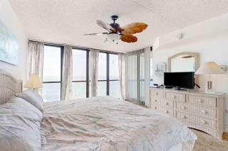 Golden Sands 1708 - 9