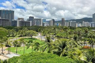Waikiki Shore #812 - 2