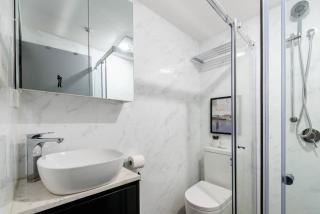 Comfy Triple Room - Centrally Located of SYDNear- Central Station Town hall ICC Darling Harbour UTS USYD - Shared Bathroom - 4