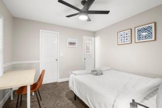 Tampa Hyde Park - Spacious 4 Bedroom & Walk to Hyde Park Village! - 2