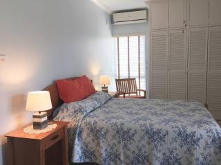 Modern Abbey Court Condo - 0