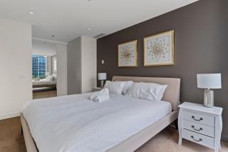 Modern Nomads Loft Style Waterfront Residences near Yarra River - 6