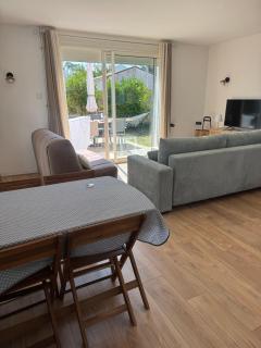 Maison à saint palais sur mer à côté du lac - 8