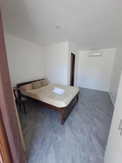 Beach front deluxe room with bathroom - Modern Cabin Shiloh 2 - 6