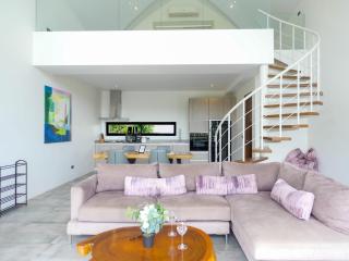 Tropical 2br Infinity Pool & Sea Jungle View - 8