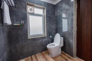 Monsoon Abode 4 BHK Pet friendly with Monsoon place view and Garden - 2