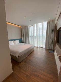 Alacarte Hạ Long Bay Hotel - Green Travel - 3