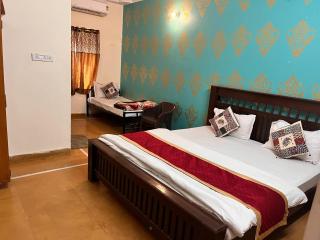 Hotel Golden Grand Jaisalmer - 8