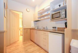 Autumn Leaf Cottage 2 - 3