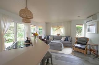 Beach Bungalow 4 - 2