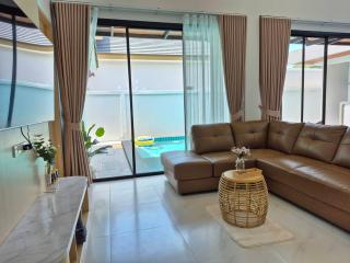 Wara Pool Villa Aonang - 0