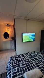 Blue Lion Lodge - 3