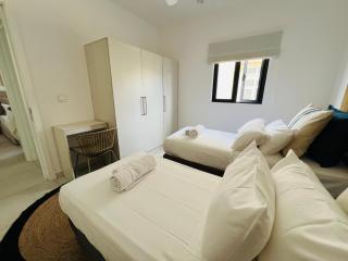 Amazing 2 bedroom apartment Trou aux biches - 5