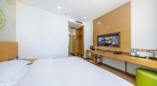 GreenTree Inn Linxia Niujinhe Avenue Express Hotel - 1