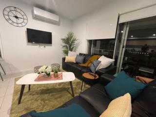 Tropical Ocean Vibe Retreat Fully Air-Con Home - 8