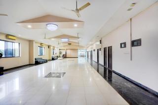 Hotel O Rani Durgawati Crossway Formerly Orient Palace - 0