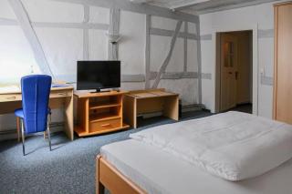 Hotel Haus Landgraf - Walldorf - 1