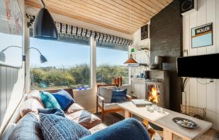 4 Bedroom Stunning Home In Hvide Sande - 8