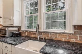 Historic Bellwood! 3 Miles to UA Stadium - 5