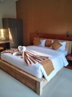 C'man Guest House - 7