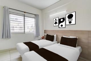 Super Hotel O KSR Bengaluru City Junction Formerly Gurudev Residency - 1
