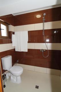 Villa Hills - къща за гости с храна - 2