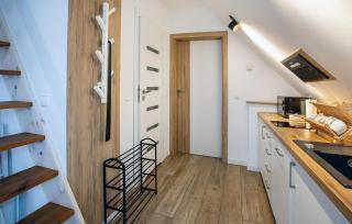 Gorgeous Apartment In Nowecin With Wifi - 7