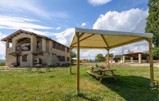 3 Bedroom Lovely Home In Montedinove - 9