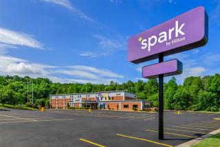 Spark by Hilton Lexington - 7