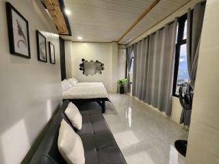 Cozy Home - Mountain view in roof deck - 1