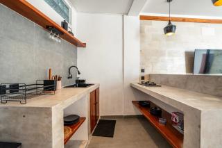 NEW! 1BR Villa Hutan 2, 5mins to Bingin Beach - 2