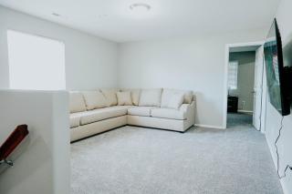 5040 Sqft l Sleeps 25 l Near Ski & Downtown SLC - 7