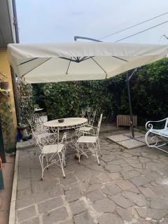 Grazioso monolocale con giardino - 9