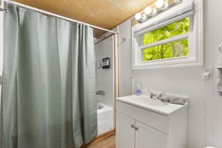 NEW, Promo Pricing - Karmic Loft Woodland Escape - 6