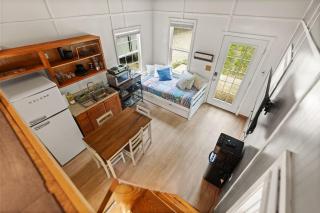 NEW, Promo Pricing - Karmic Loft Woodland Escape - 2