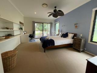 Peaceful, spacious hideaway - 2