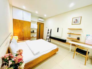 Premium Room with Balcony - Free Pick Up Airport and laundry - 6