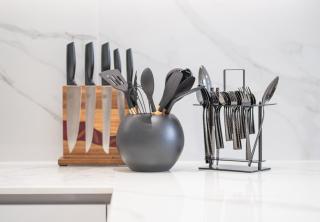 Beautiful 1 Bed in Binghatti Azure - 2