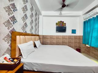 Hotel Ayodhya SARAL STAY INN - Near 450m Ramjanambhoomi -Fully Air Conditioning Rooms -Free Wifi -Free Parking -Best Hotel In City - 8