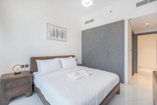 Elegant 2BR Apartment Private Pool by Czechin - 3