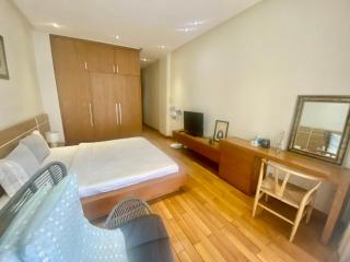 Premium Room with Balcony - Free Pick Up Airport and laundry - 3