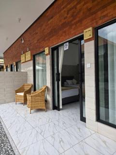 Kerti Beach Bungalow and Restaurant - 6