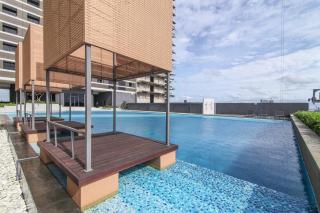 2BR Collins 1535 W Pool & Free Parking - 0