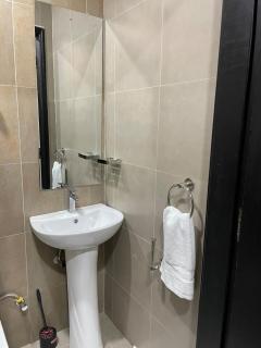 Cozy & Modern Studio in Nairobi West - 4