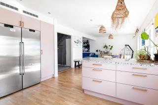Spacious Family Home with Backyard - Tungelsta - 1