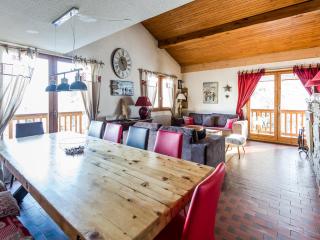 Superbe chalet 10 pers avec terrasse, jardin et parking à 2 min des pistes – Montchavin - FR-1-329-87 - 9