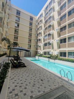 Family-Friendly 2BR Staycation near Nuvali & Enchanted Kingdom - 6
