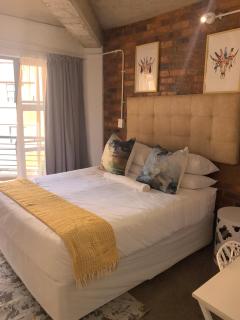 Stylish Modern Apartment in the heart of Maboneng, Free Wifi and Netflix - 8