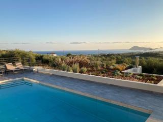 Villa Phi Sea Views Peaceful Family Close to beaches - 4